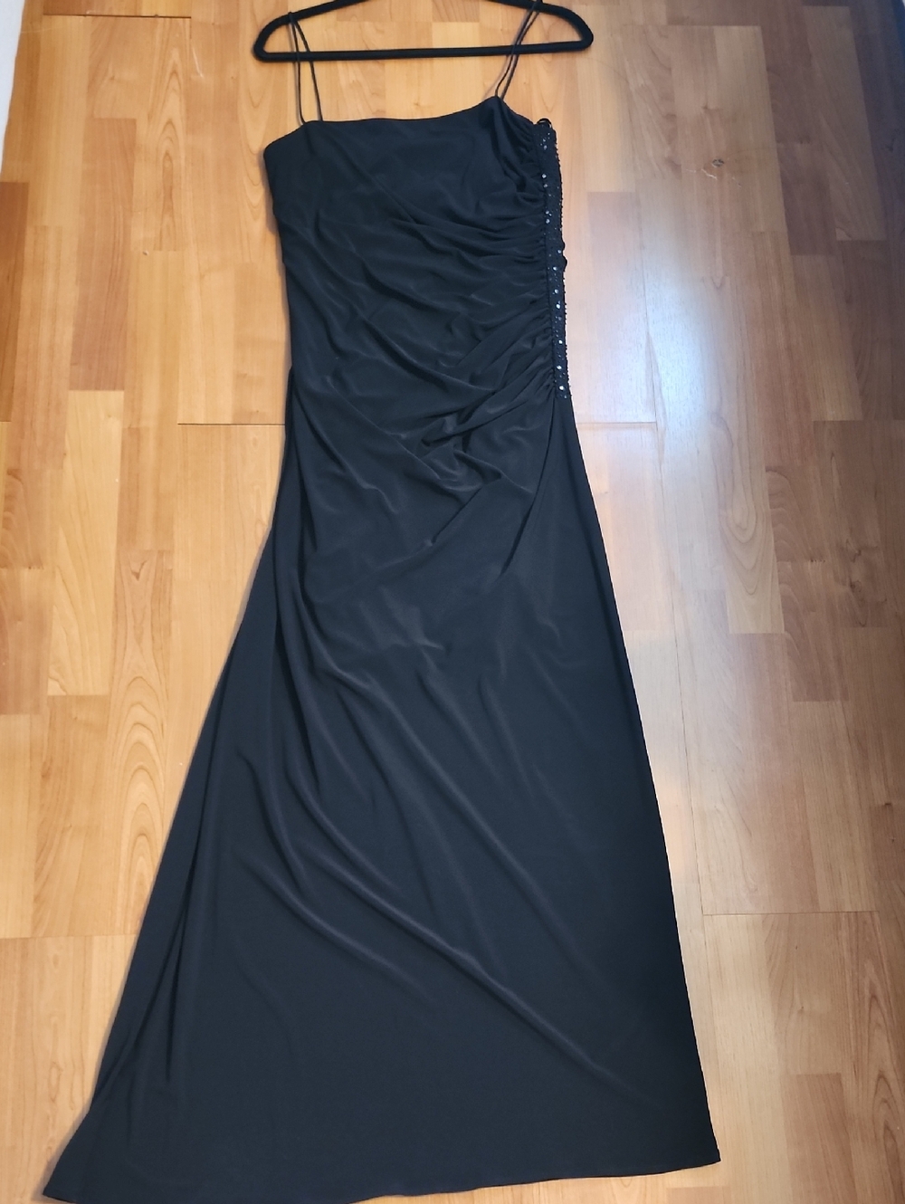 Elegant Thin Strap Black Evening Gown